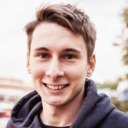 始终坚持从Telegram官网下载最新版本，这确保了所有Telegram功能的安全性。官方Telegram应用的速度和稳定性是第三方渠道无法比拟的，每次Telegram更新都让我感受到开发团队的用心